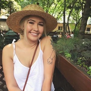 Meet your Posher, Sarah